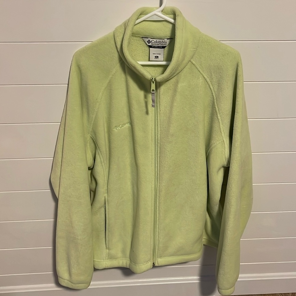 Columbia Women’s Fleece. XL